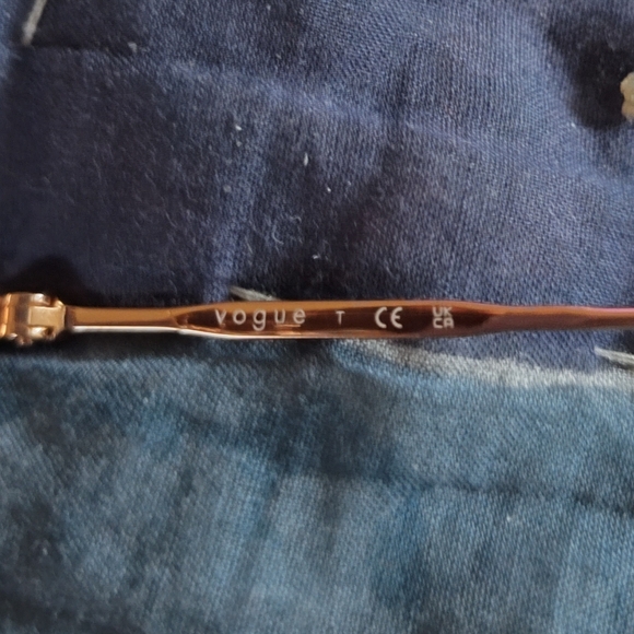 Vogue Eyewear - Picture 10 of 12